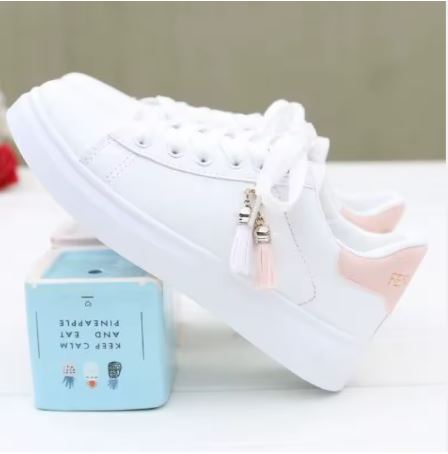 2024 New White Shoes Walking Style Platform Sneakers Fashion Lightweight Women Non-slip Waterproof Casual Shoes